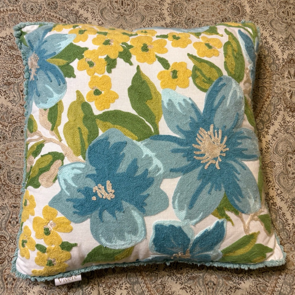 Vivere Home Embroidered Floral Accent Pillow